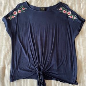W5 short sleeve, tie front shirt, navy blue with embroidered accents, Size XL
